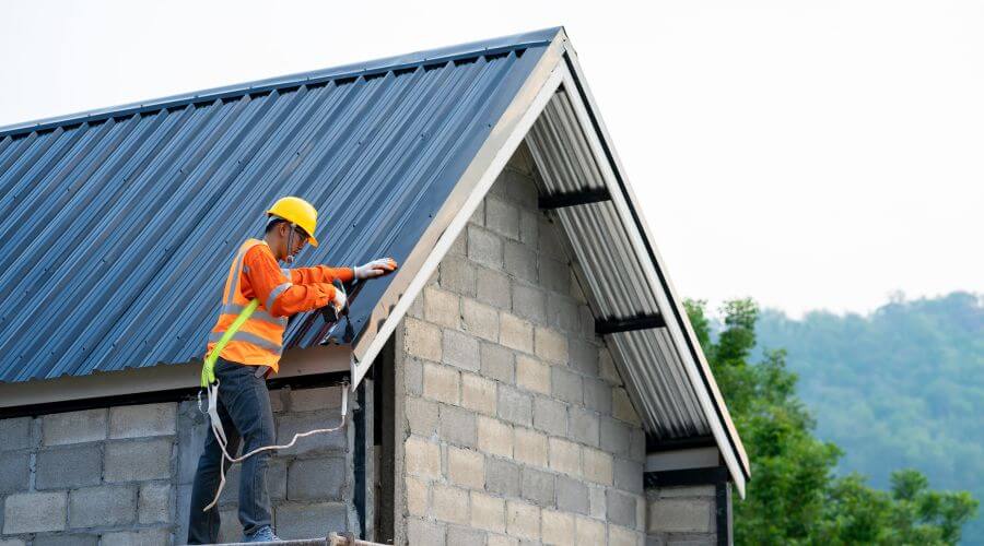 Expert new roof installation services in Gordon, WI